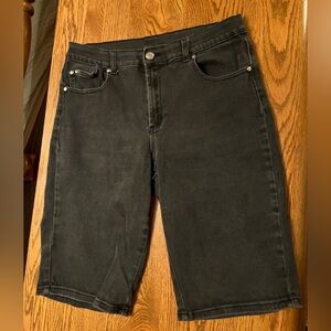 Diane Gilman women’s  Straight Black Shorts